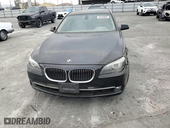 2009 BMW 7 Series 750i с VIN WBAKA83559CY33118, выставлен на аукционе Copart как лот 76340864 с пробегом 99 857 миль миль и Списание • Salvage title. История ставок и продаж доступна на DreamBid. Изображение 10.