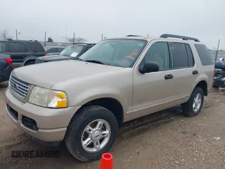 2005 Ford Explorer z VIN 1FMDU63K25UB70832, wystawiony jako IAAI lot #41788209 z przebiegiem 236 677 mil mil oraz . Historia ofert i sprzedaży dostępna na DreamBid. Obrazek 2.