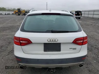 2014 Audi allroad A4 Prestige z VIN WA1VFAFL0EA052395, wystawiony jako Copart lot #51815415 z przebiegiem 208 905 mil mil oraz Tytuł czysty. Historia ofert i sprzedaży dostępna na DreamBid. Obrazek 6.