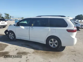 2020 Toyota Sienna LE Auto Access Seat with VIN 5TDKZ3DC4LS087696, listed as a Copart auction lot 51866585 with 195,020 mi miles and Non Repairable. Bid and sale history available at carsss.com. Image 2.