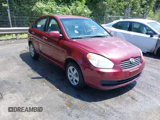 2008 Hyundai Accent GLS z VIN KMHCN46C88U276059, wystawiony jako IAAI lot #42567948 z przebiegiem 59 320 mil mil oraz . Historia ofert i sprzedaży dostępna na DreamBid. Obrazek 1.