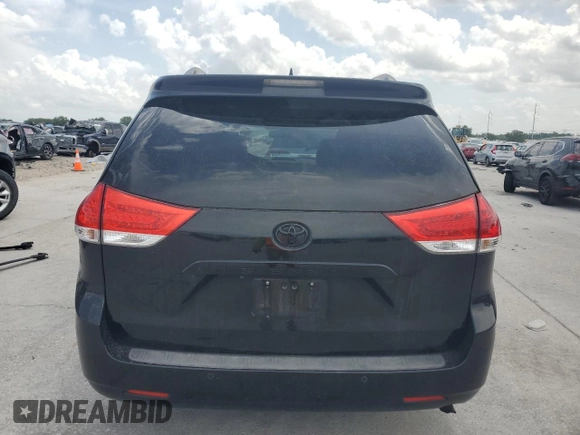 2012 Toyota Sienna XLE AAS с VIN 5TDYK3DC9CS242130, выставлен на аукционе Copart как лот 60423935 с пробегом 175 387 миль миль и Списание • Salvage title. История ставок и продаж доступна на DreamBid. Изображение 6.