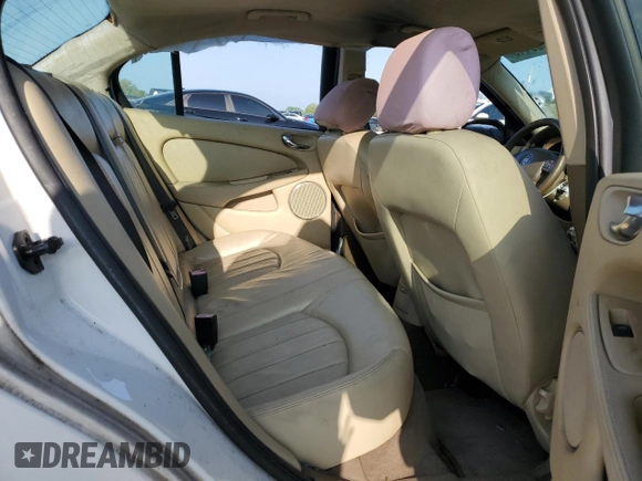 2005 Jaguar X-Type z VIN SAJWB52D55XE26531, wystawiony jako Copart lot #50909445 z przebiegiem 158 861 mil mil oraz Szkoda całkowita • Salvage title. Historia ofert i sprzedaży dostępna na DreamBid. Obrazek 10.