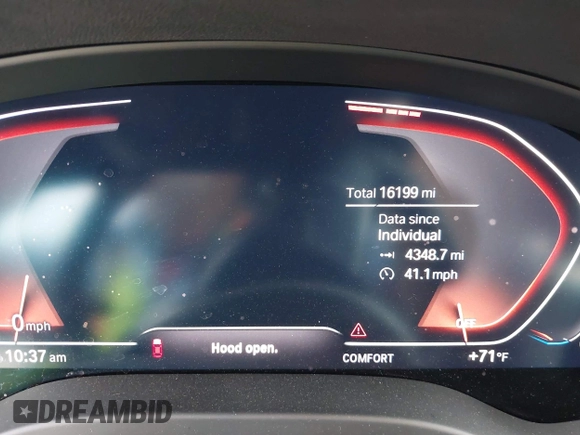 2024 BMW X4 xDrive30i with VIN 5UX33DT08R9X21276, listed as a IAAI auction lot 42177910 with 16,199 mi miles and . Bid and sale history available at DreamBid. Image 7.