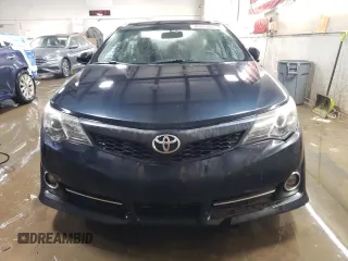 2014 Toyota Camry L with VIN 4T1BF1FK4EU865183, listed as a Copart auction lot 88019955 with 203,441 mi miles and Salvage Title. Bid and sale history available at carsss.com. Image 5.