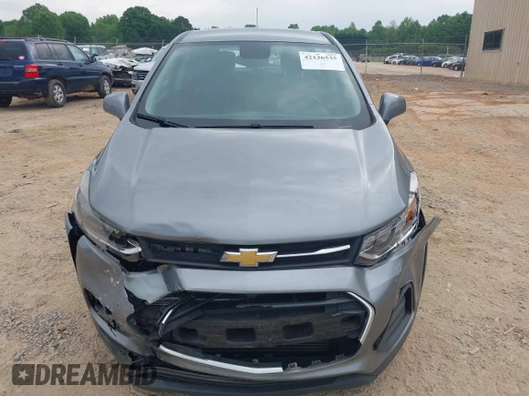2020 Chevrolet Trax LS z VIN 3GNCJKSB4LL176651, wystawiony jako IAAI lot #42126535 z przebiegiem 118 420 mil mil oraz . Historia ofert i sprzedaży dostępna na DreamBid. Obrazek 12.