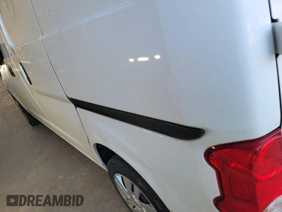 2020 Nissan NV200 SV z VIN 3N6CM0KN4LK705677, wystawiony jako IAAI lot #42521012 z przebiegiem 78 008 mil mil oraz . Historia ofert i sprzedaży dostępna na DreamBid. Obrazek 19.