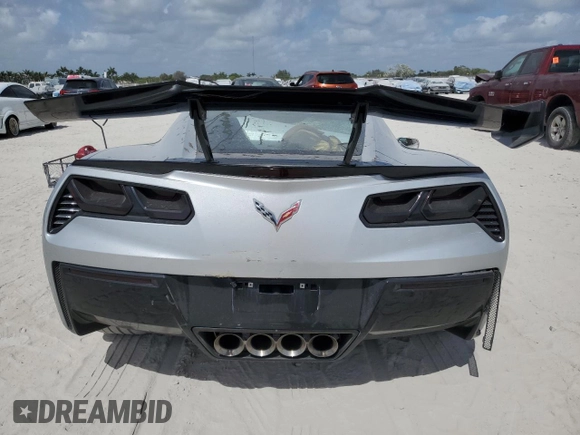 2015 Chevrolet Corvette Z51 3LT с VIN 1G1YM2D77F5100286, выставлен на аукционе Copart как лот 54350585 с пробегом Не указан миль и На запчасти • Non repairable. История ставок и продаж доступна на DreamBid. Изображение 10.