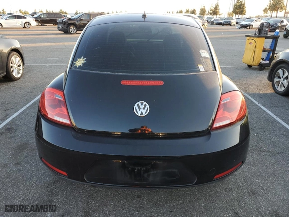 2012 Volkswagen Beetle 2.5L w/Sound/Nav PZEV with VIN 3VWJP7AT1CM623160, listed as a Copart auction lot 88076215 with 112,894 mi miles and Salvage Title. Bid and sale history available at carsss.com. Image 6.