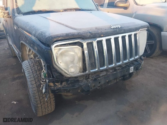 2008 Jeep Liberty Limited with VIN 1J8GP58K78W236353, listed as a IAAI auction lot 41341280 with 92,121 mi miles. Bid and sale history available at carsss.com. Image 6.