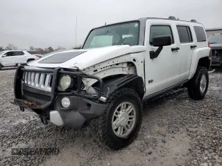 2009 Hummer H3 SUV with VIN 5GTEN13E998152256, listed as a Copart auction lot 82784364 with 134,871 mi miles and Salvage Title. Bid and sale history available at carsss.com. Image 1.