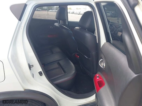 2011 Nissan Juke SL with VIN JN8AF5MR1BT022247, listed as a IAAI auction lot 41912749 with 184,937 mi miles. Bid and sale history available at carsss.com. Image 8.