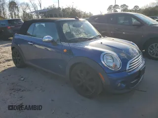 2012 MINI Convertible with VIN WMWZN3C54CT134060, listed as a Copart auction lot 43740175 with 71,818 mi miles and Salvage title. Bid and sale history available at DreamBid. Image 4.