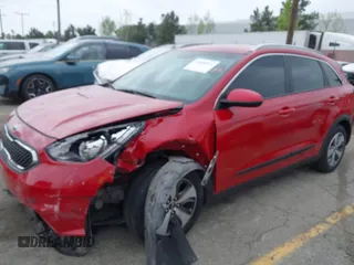 2018 Kia Niro LX with VIN KNDCB3LC7J5140579, listed as a IAAI auction lot 41895014 with 17,683 mi miles. Bid and sale history available at carsss.com. Image 17.
