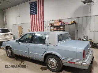 1989 Chrysler New Yorker z VIN 1C3BC663XKD578434, wystawiony jako Copart lot #84945044 z przebiegiem 51 067 mil mil oraz Szkody całkowita. Historia ofert i sprzedaży dostępna na DreamBid. Obrazek 2.