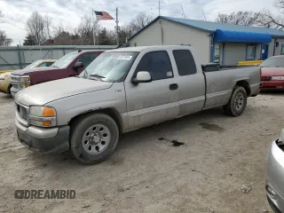 2000 GMC Sierra 1500 SLT with VIN 1GTEC19T2YE237846, listed as a Copart auction lot 44731925 with 391,409 mi miles and Clean Title. Bid and sale history available at carsss.com. Image 1.