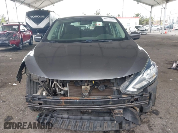 2018 Nissan Sentra S with VIN 3N1AB7AP6JY261050, listed as a IAAI auction lot 41910814 with 70,627 mi miles. Bid and sale history available at carsss.com. Image 13.