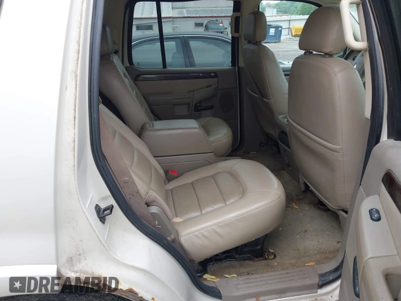 2005 Ford Explorer Limited with VIN 1FMDU75W75ZA09868, listed as a IAAI auction lot 42304705 with 213,776 mi miles and . Bid and sale history available at DreamBid. Image 8.