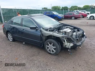 2004 Honda Accord EX with VIN 1HGCM66554A072885, listed as a IAAI auction lot 42617965 with 215,494 mi miles and . Bid and sale history available at DreamBid. Image 1.