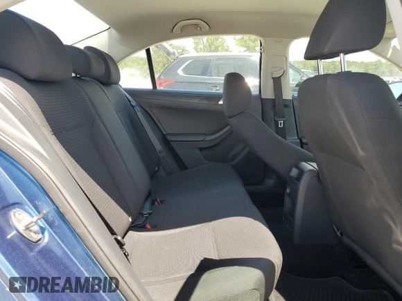2015 Volkswagen Jetta S with VIN 3VW2K7AJ2FM326680, listed as a Copart auction lot 65225985 with 121,683 mi miles and Clean title. Bid and sale history available at DreamBid. Image 10.