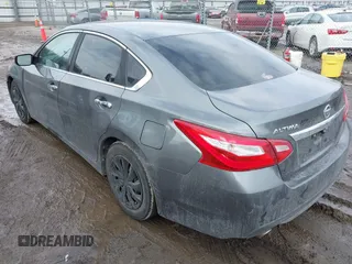 2016 Nissan Altima SR with VIN 1N4AL3AP2GC229173, listed as a IAAI auction lot 41655585 with 109,895 mi miles and . Bid and sale history available at carsss.com. Image 3.