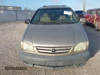 2003 Toyota Sienna CE with VIN 4T3ZF19C23U534111, listed as a IAAI auction lot 41951281 with 281,361 mi miles. Bid and sale history available at carsss.com. Image 12.