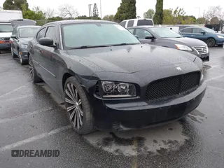 2008 Dodge Charger z VIN 2B3LA43G38H294156, wystawiony jako IAAI lot #41621108 z przebiegiem 173 213 mil mil oraz . Historia ofert i sprzedaży dostępna na DreamBid. Obrazek 1.