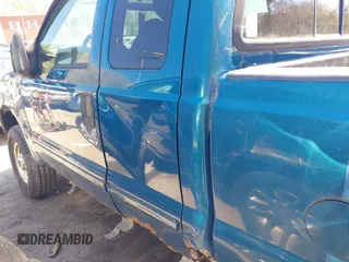 2002 Ford F-350 XL with VIN 1FTSX31S12ED44853, listed as a IAAI auction lot 42079777 with 177,233 mi miles and . Bid and sale history available at DreamBid. Image 6.