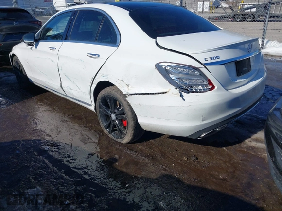 2016 Mercedes-Benz C C 300 Luxury with VIN 55SWF4KB2GU160423, listed as a IAAI auction lot 41690331 with 94,494 mi miles. Bid and sale history available at carsss.com. Image 6.