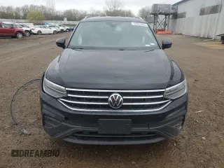 2022 Volkswagen Tiguan SE with VIN 3VV3B7AX2NM030909, listed as a Copart auction lot 53622025 with 128,210 mi miles and Clean title. Bid and sale history available at DreamBid. Image 5.