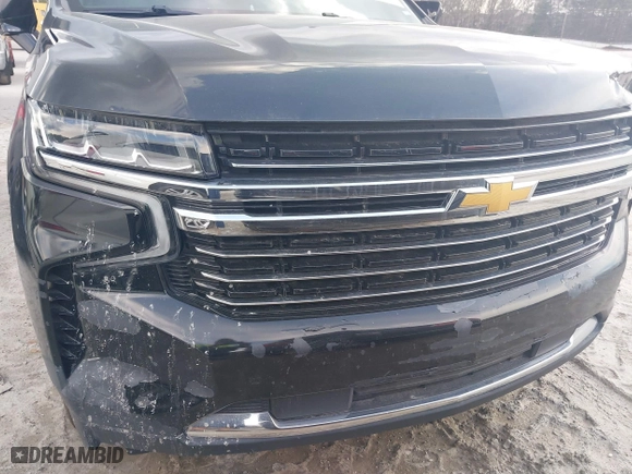 2021 Chevrolet Tahoe LT with VIN 1GNSCNKD8MR248213, listed as a IAAI auction lot 41173322 with 121,393 mi miles. Bid and sale history available at carsss.com. Image 5.