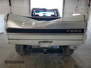 1997 Ford F-250 с VIN 1FTHX26F8VEA18584, выставлен на аукционе Copart как лот 58829945 с пробегом 337 016 миль миль и Списание • Salvage title. История ставок и продаж доступна на DreamBid. Изображение 6.