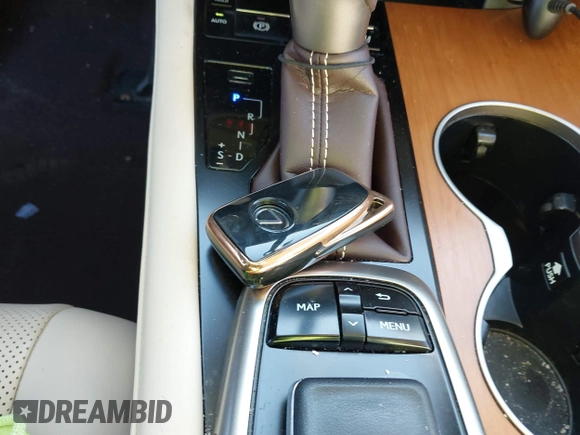 2019 Lexus RX with VIN 2T2BZMCA3KC193615, listed as a IAAI auction lot 42097232 with 33,797 mi miles. Bid and sale history available at carsss.com. Image 11.