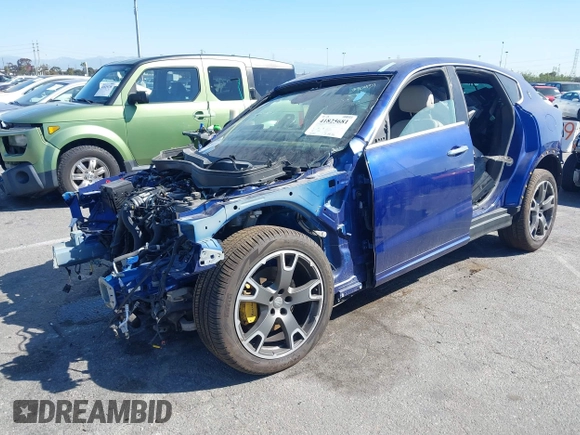 2022 Maserati Levante GT z VIN ZN661XUA1NX390431, wystawiony jako IAAI lot #41825681 z przebiegiem 14 591 mil mil oraz . Historia ofert i sprzedaży dostępna na DreamBid. Obrazek 2.