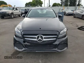 2017 Mercedes-Benz C 300 with VIN 55SWF4JB1HU233784, listed as a Copart auction lot 62966235 with 110,834 mi miles and Clean title. Bid and sale history available at DreamBid. Image 5.