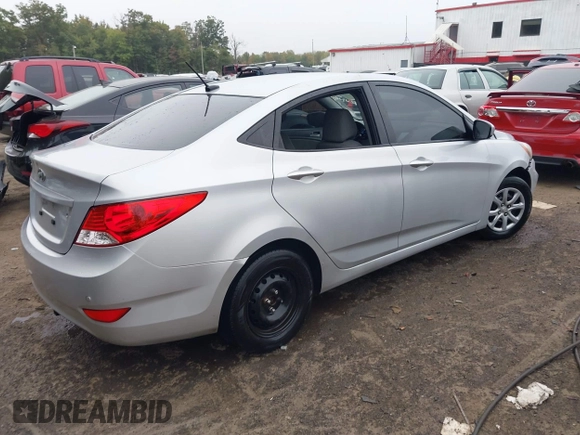 2012 Hyundai Accent GLS z VIN KMHCT4AE8CU197739, wystawiony jako IAAI lot #37738877 z przebiegiem 158 688 mil mil oraz . Historia ofert i sprzedaży dostępna na DreamBid. Obrazek 4.