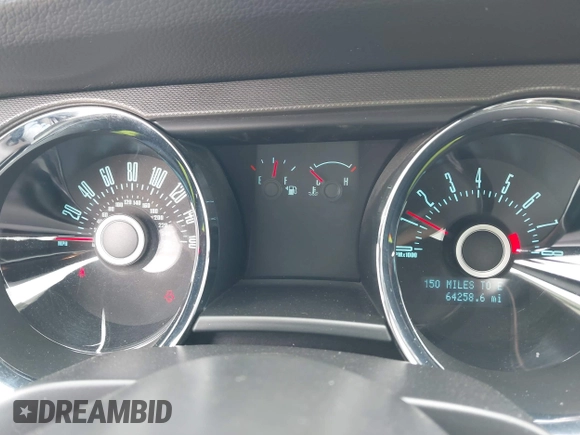 2013 Ford Mustang V6 with VIN 1ZVBP8AM7D5272040, listed as a IAAI auction lot 42407314 with 64,258 mi miles and . Bid and sale history available at DreamBid. Image 7.