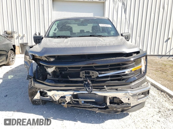 2024 Ford F-150 XLT with VIN 1FTFW3LD7RFA02721, listed as a Copart auction lot 44054055 with 18,925 mi miles and Clean Title. Bid and sale history available at carsss.com. Image 5.