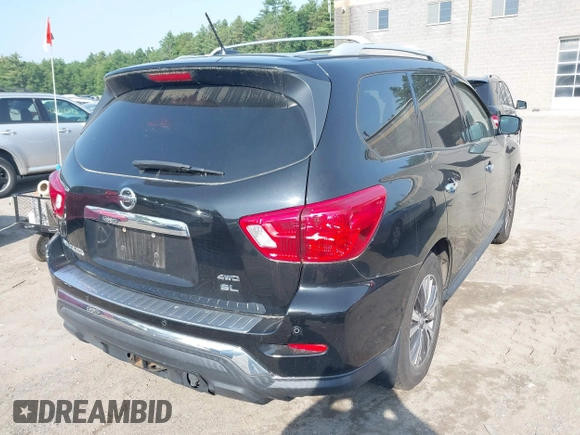 2017 Nissan Pathfinder Platinum with VIN 5N1DR2MM8HC628457, listed as a IAAI auction lot 42442662 with 148,018 mi miles and . Bid and sale history available at DreamBid. Image 4.