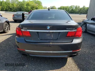 2013 BMW 7 Series 740Li xDrive с VIN WBAYF4C5XDDE23604, выставлен на аукционе Copart как лот 54978735 с пробегом 119 778 миль миль и Списание • Salvage title. История ставок и продаж доступна на DreamBid. Изображение 6.