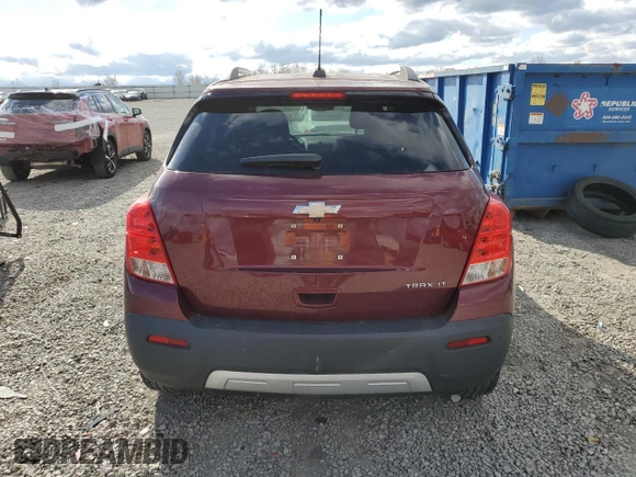 2016 Chevrolet Trax LT z VIN 3GNCJLSB4GL274123, wystawiony jako Copart lot #49728505 z przebiegiem Nie podano mil oraz Szkoda całkowita • Salvage title. Historia ofert i sprzedaży dostępna na DreamBid. Obrazek 6.