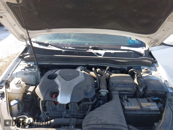 2015 Kia Optima SXL Turbo with VIN 5XXGR4A65FG428023, listed as a IAAI auction lot 41416027 with 100,372 mi miles and . Bid and sale history available at DreamBid. Image 10.