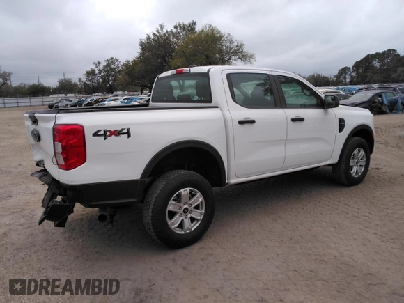 2024 Ford Ranger XL with VIN 1FTER4PHXRLE20262, listed as a Copart auction lot 42336935 with 5,517 mi miles and Salvage Title. Bid and sale history available at carsss.com. Image 3.