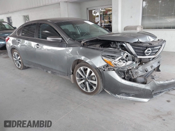 2017 Nissan Altima SL z VIN 1N4AL3AP7HC492566, wystawiony jako IAAI lot #42193702 z przebiegiem 165 566 mil mil oraz . Historia ofert i sprzedaży dostępna na DreamBid. Obrazek 1.