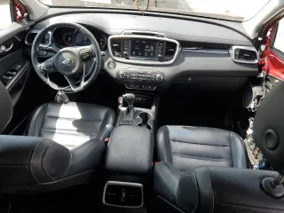 2018 Kia Sorento EX with VIN 5XYPH4A51JG340200, listed as a Copart auction lot 56343885 with 45,896 mi miles and Salvage title. Bid and sale history available at DreamBid. Image 8.