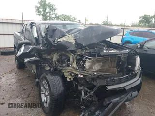 2016 Chevrolet Colorado 2WD Z71 z VIN 1GCGSDE12G1354429, wystawiony jako IAAI lot #42153388 z przebiegiem Nie podano mil oraz . Historia ofert i sprzedaży dostępna na DreamBid. Obrazek 6.