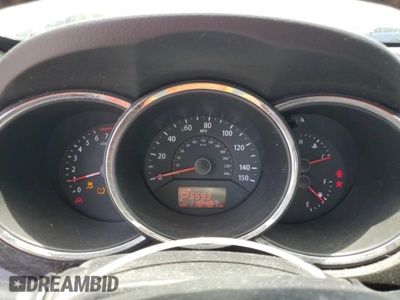 2013 Kia Sorento EX с VIN 5XYKU3A67DG320272, выставлен на аукционе Copart как лот 59878535 с пробегом 118 487 миль миль и Списание • Salvage title. История ставок и продаж доступна на DreamBid. Изображение 9.