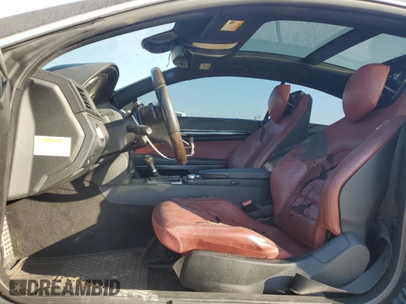 2013 Mercedes-Benz E 550 с VIN WDDKJ7DB9DF219820, выставлен на аукционе Copart как лот 75694914 с пробегом 162 352 миль миль и Списание • Salvage title. История ставок и продаж доступна на DreamBid. Изображение 7.