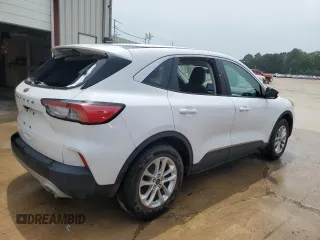 2022 Ford Escape SE with VIN 1FMCU0G63NUA47739, listed as a Copart auction lot 60136605 with 70,354 mi miles and Clean title. Bid and sale history available at DreamBid. Image 3.