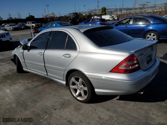 2007 Mercedes-Benz C-Class 2.5L Sport with VIN WDBRF52H27F898046, listed as a Copart auction lot 51461125 with 0 mi miles and Salvage Title. Bid and sale history available at carsss.com. Image 2.